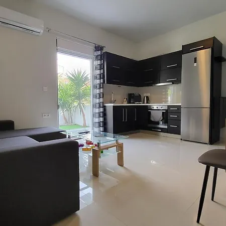 Konnet Apartment Rhodes City Exterior foto